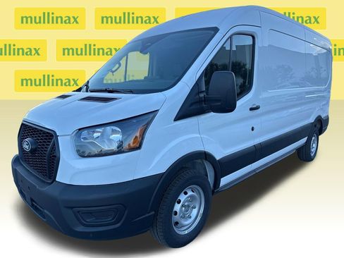 New 2026 Ford Transit 250 148 Medium Roof image 17