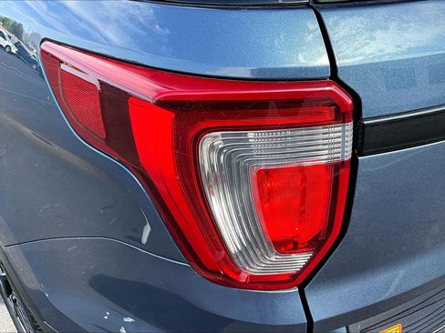 Used 2019 Ford Explorer Sport w/ Equipment Group 401A AWD/4WD image 32