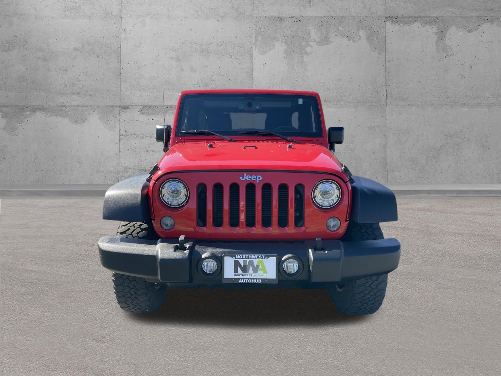 Used 2018 Jeep Wrangler Unlimited Rubicon w/ Cold Weather Group AWD/4WD image 5