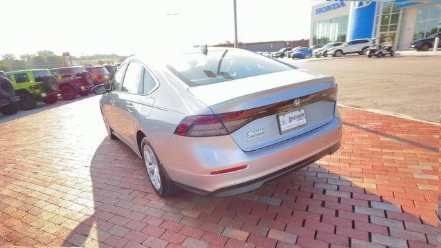 Certified 2024 Honda Accord LX image 8