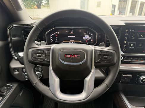 Used 2025 GMC Sierra 1500 SLT w/ SLT Premium Plus Package AWD/4WD image 13