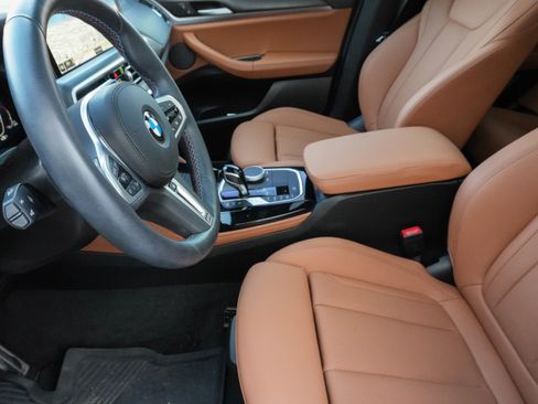 Certified 2025 BMW X4 M40i w/ Premium Package AWD/4WD image 12