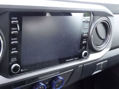 Used 2023 Toyota Tacoma TRD Sport AWD/4WD image 13
