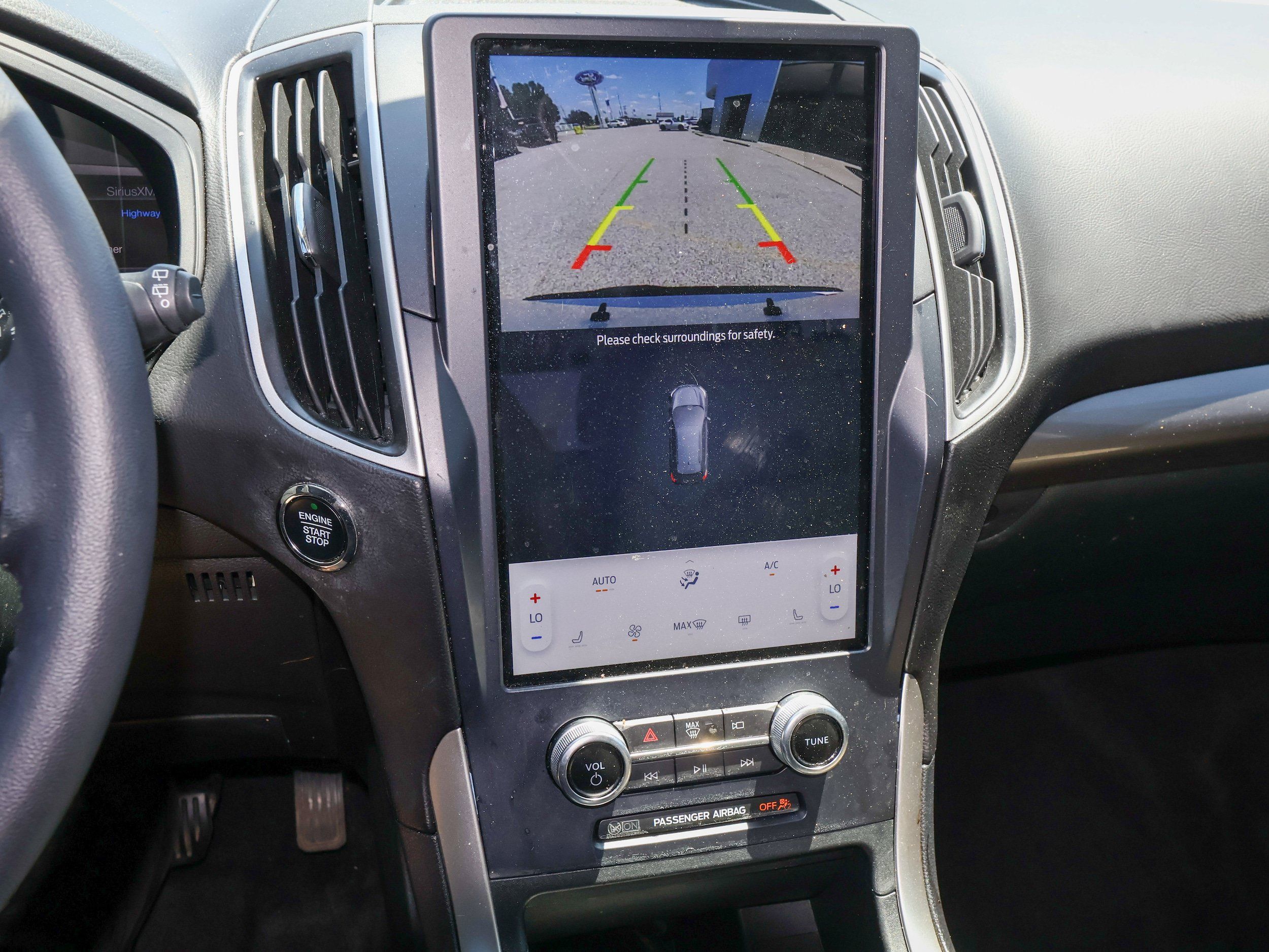 Used 2023 Ford Edge SEL w/ Convenience Package AWD/4WD image 25