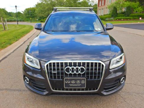 Used 2017 Audi Q5 2.0T Premium Plus w/ Technology Package AWD/4WD image 7