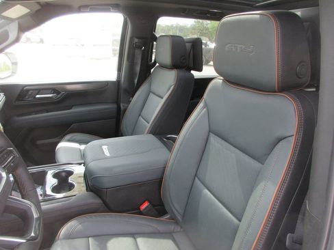 New 2026 GMC Yukon XL AT4 image 11