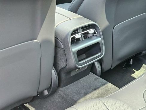 New 2026 Mercedes-Benz E 350 4MATIC Sedan image 24