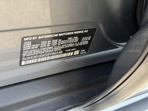 Certified 2025 BMW X5 xDrive50e image 34