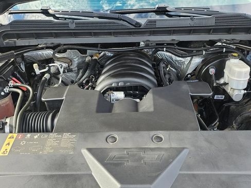 Used 2018 Chevrolet Silverado 1500 LTZ Z71 w/ LTZ Plus Package AWD/4WD image 44