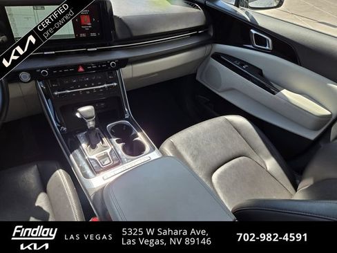 Used 2023 Kia Carnival EX FWD image 15