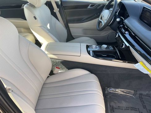 Used 2023 Genesis G80 2.5T image 28