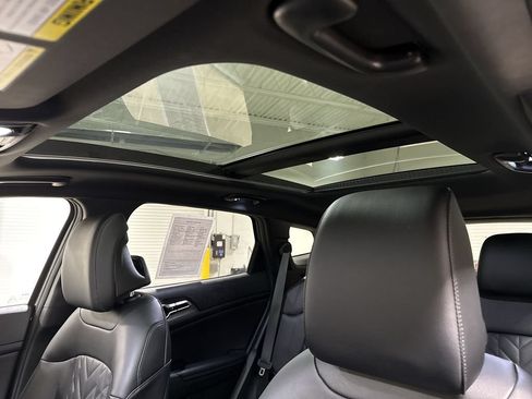 Used 2023 Kia Sportage X-Line w/ X-Line Premium Package AWD/4WD image 20
