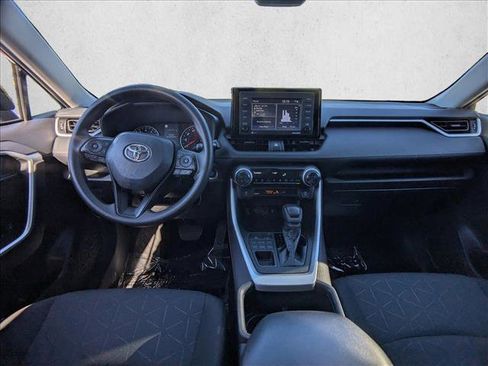 Used 2022 Toyota RAV4 XLE image 15