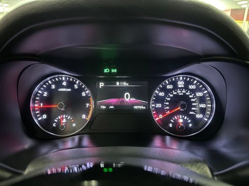Used 2023 Kia Forte LXS w/ LXS Technology Package FWD image 19