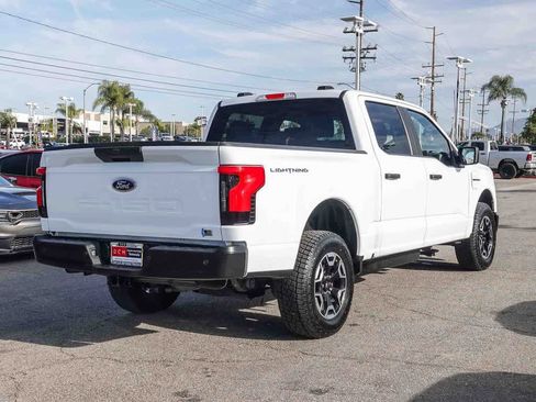 Used 2022 Ford F150 Lightning Pro image 4