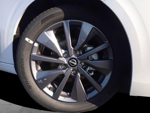 New 2026 Nissan Sentra SL w/ Floor Mat Package FWD image 3
