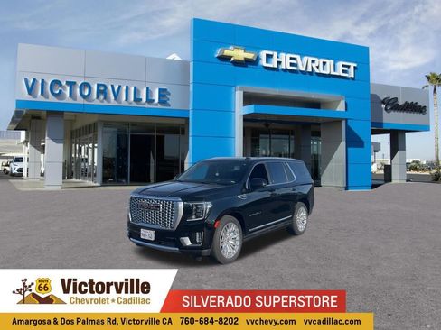 Used 2023 GMC Yukon Denali w/ Advanced Technology Package image 1