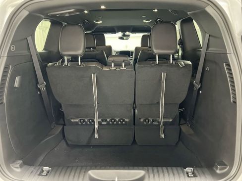 New 2026 Chrysler Pacifica Select AWD/4WD image 24