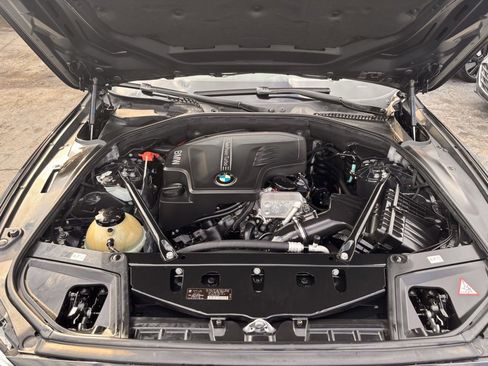 Used 2014 BMW 528i Sedan image 33