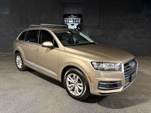 Used 2018 Audi Q7 3.0T Premium Plus w/ Premium Plus Package AWD/4WD image 9