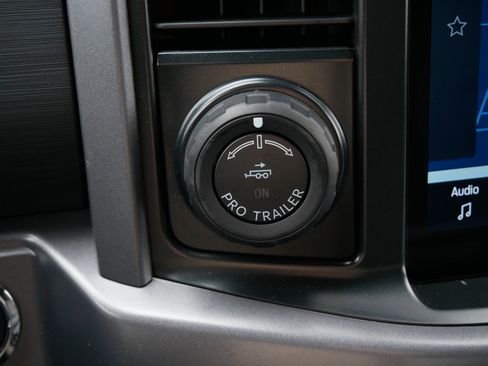 Used 2025 Ford F150 XLT w/ Equipment Group 302A MID image 30