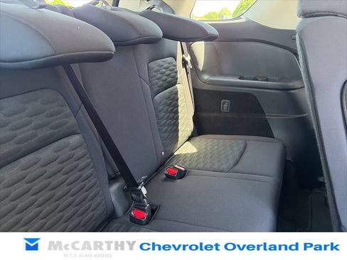 Used 2025 Nissan Pathfinder SV FWD image 42