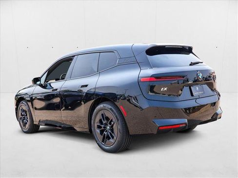 Used 2026 BMW iX xDrive60 image 7