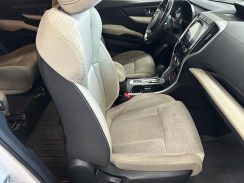 Used 2022 Subaru Ascent Premium w/ Convenience Package AWD/4WD image 32