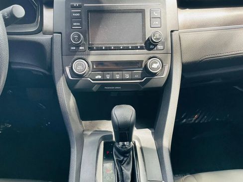 Used 2019 Honda Civic LX image 14