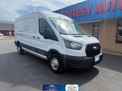 Used 2025 Ford Transit 250 148 Medium Roof Extended AWD w/ Load Area Protection Package