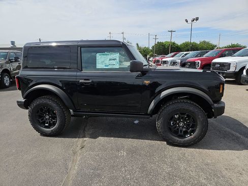 New 2026 Ford Bronco Badlands AWD/4WD image 14
