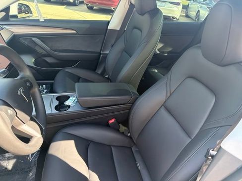 Used 2023 Tesla Model 3 Standard Range RWD image 12