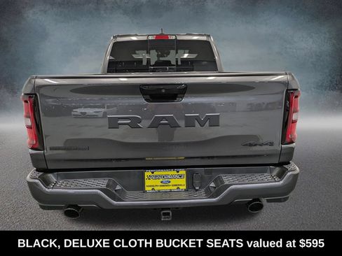 Used 2025 RAM 1500 Big Horn AWD/4WD image 5