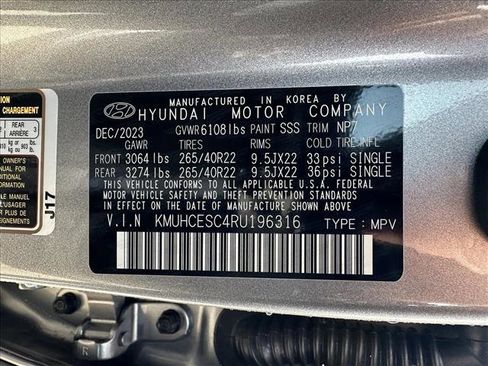 Used 2024 Genesis GV80 3.5T w/ Prestige Package image 15