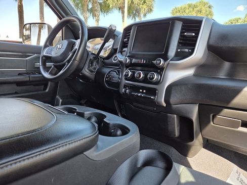 Certified 2022 RAM 3500 Big Horn image 16