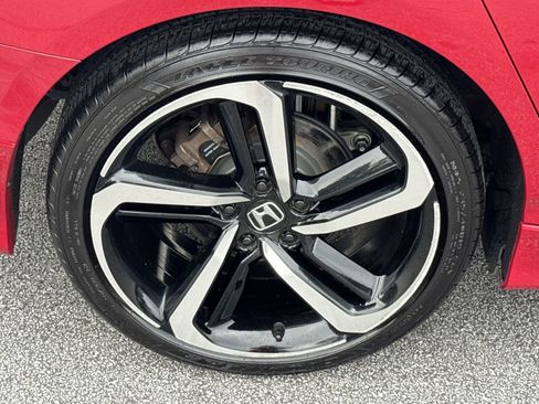 Used 2019 Honda Accord Sport image 17