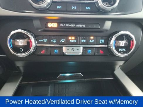 Used 2022 Ford F250 Lariat w/ Black Appearance Package image 27