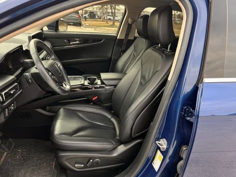 Used 2021 Lincoln Nautilus AWD w/ Equipment Group 101A image 21