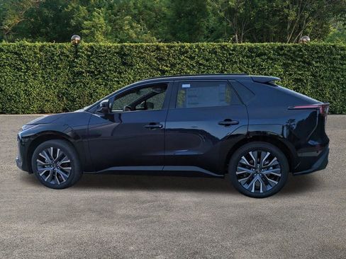 New 2026 Subaru Solterra Limited image 7