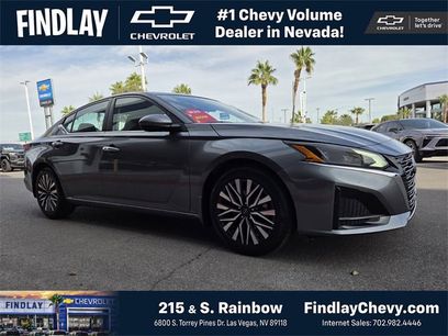 Used 2023 Nissan Altima 2.5 SV