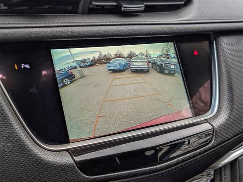 Used 2019 Cadillac XT5 Premium Luxury image 25