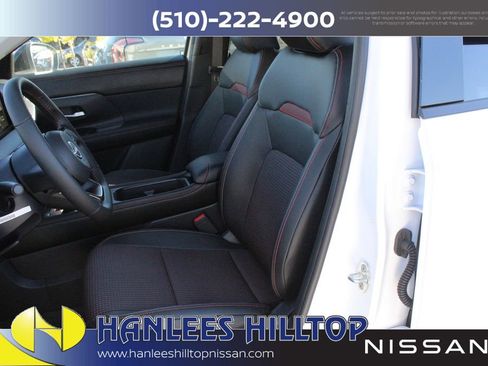 New 2025 Nissan Kicks SR image 12