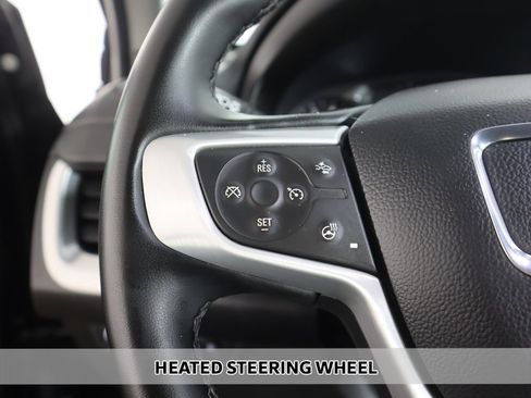 Used 2024 GMC Terrain SLT image 6