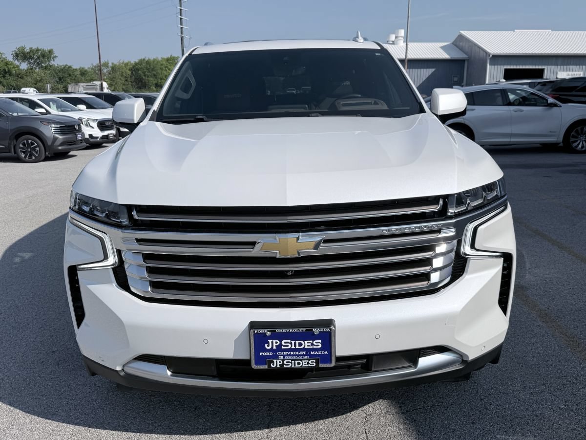 Used 2024 Chevrolet Tahoe High Country RWD image 5