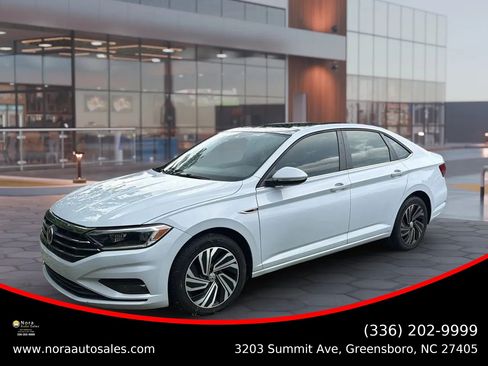 Used 2019 Volkswagen Jetta SEL Premium FWD image 1
