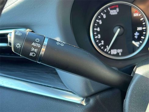 Used 2024 Buick Enclave Premium image 24