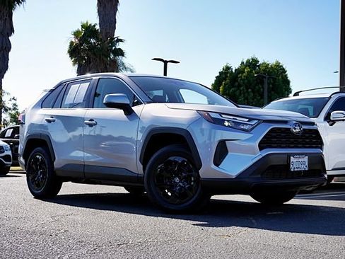 Used 2025 Toyota RAV4 LE FWD image 2