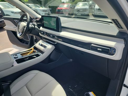 New 2026 Lincoln Aviator Reserve AWD/4WD image 29