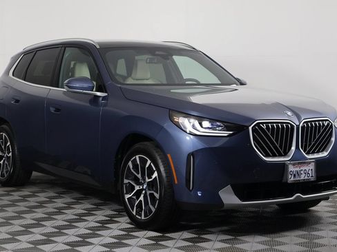Used 2026 BMW X3 xDrive30i w/ Convenience Package AWD/4WD image 3
