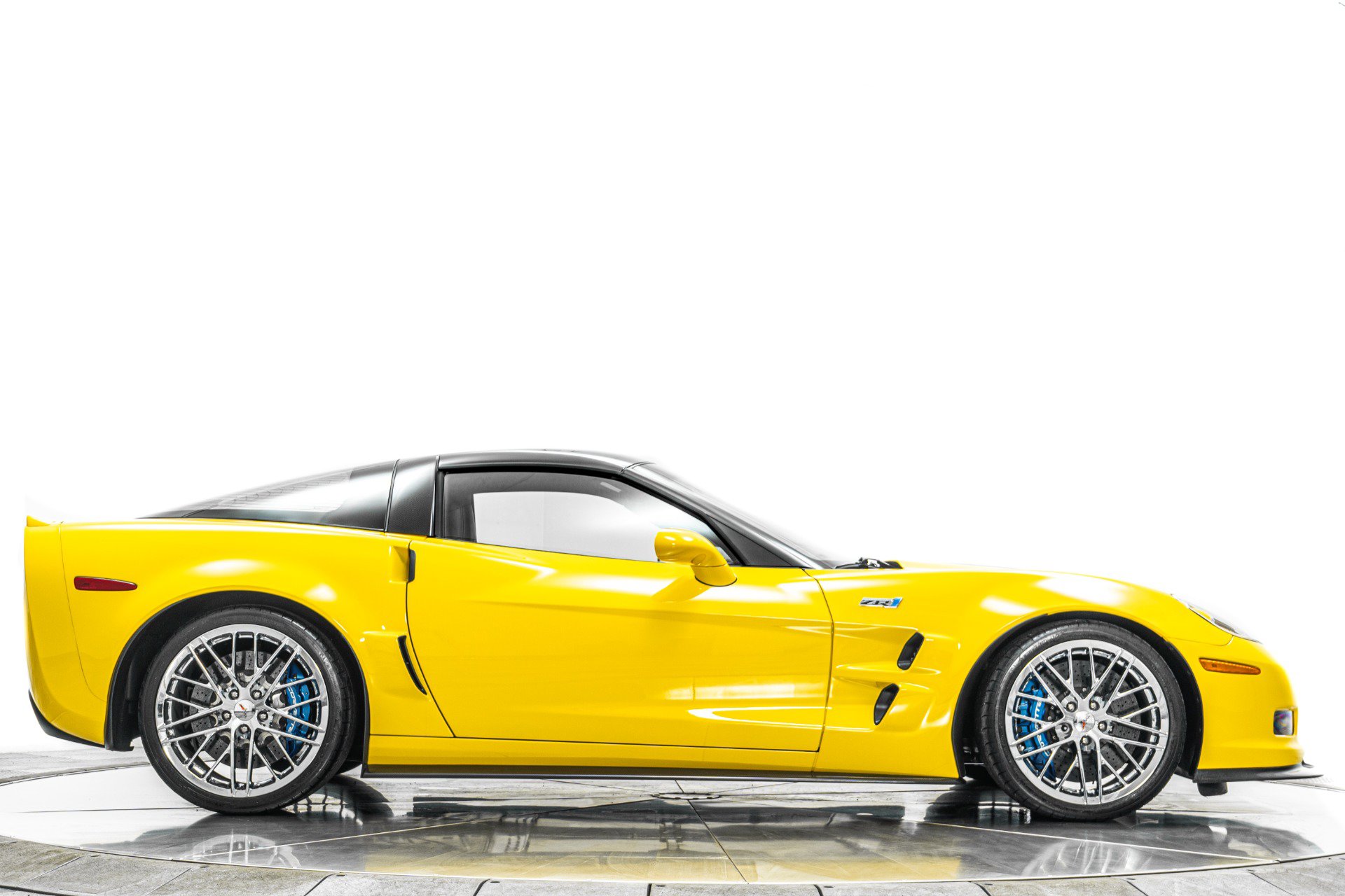 Used 2010 Chevrolet Corvette ZR1 w/ Preferred Equipment Group RWD image 48